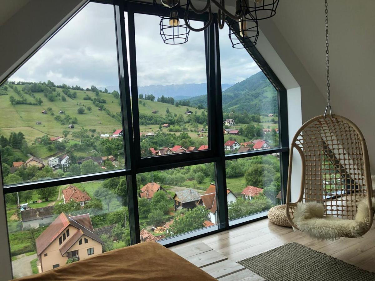 Chalet On *