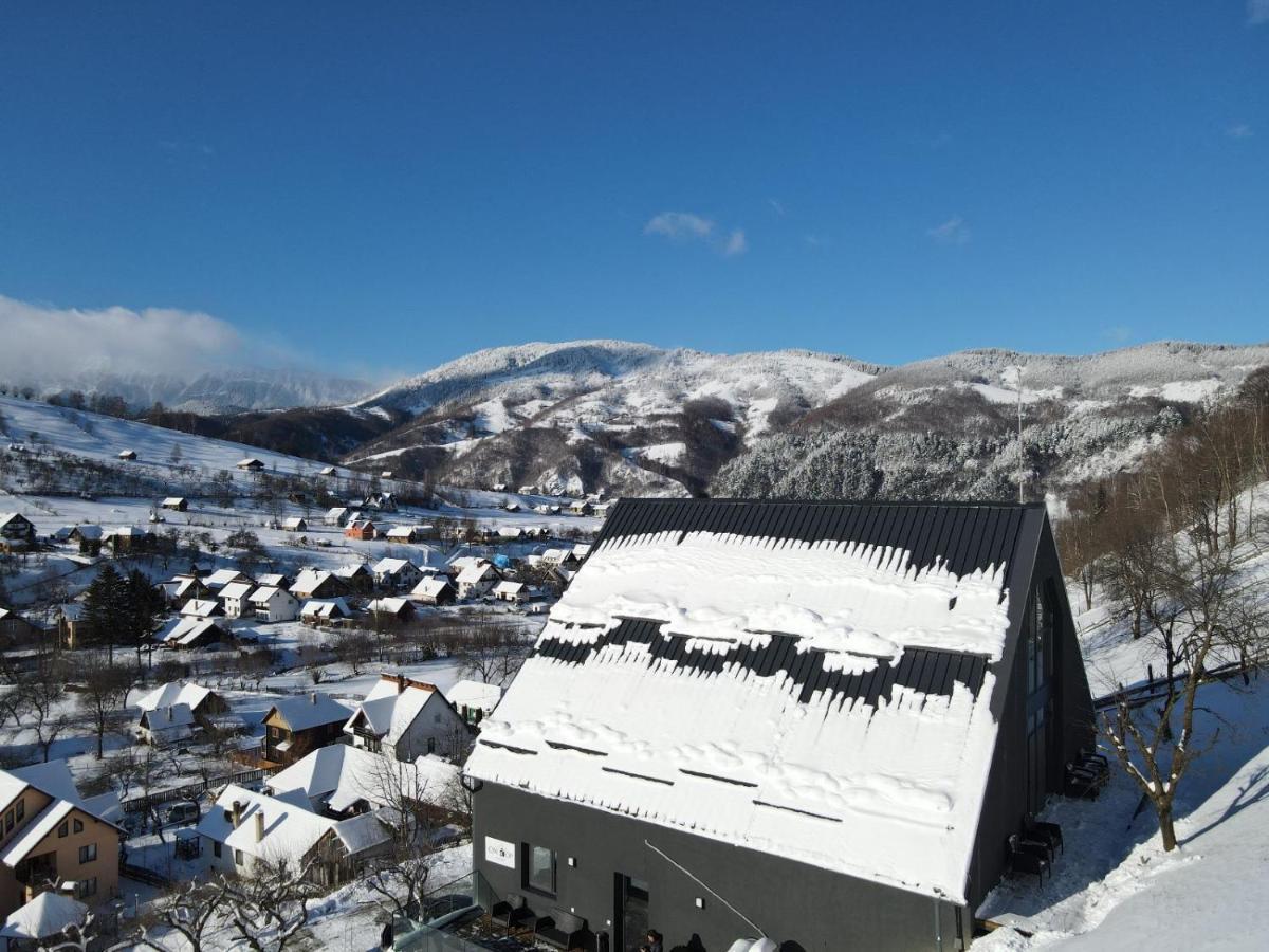 Chalet On Bran (Brasov)